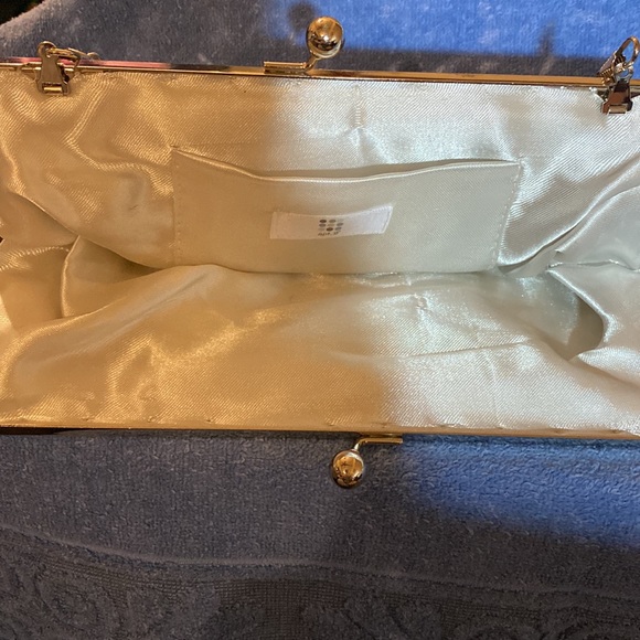 Apt 9 Sparkle Clutch Purse - Picture 7 of 9